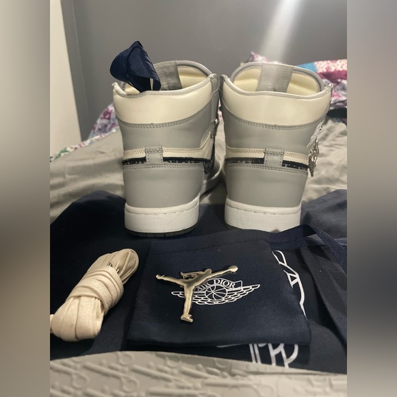 These are Air Jordan/Dior One of a kind/Authentic special edition high-tops. - Picture 10 of 11